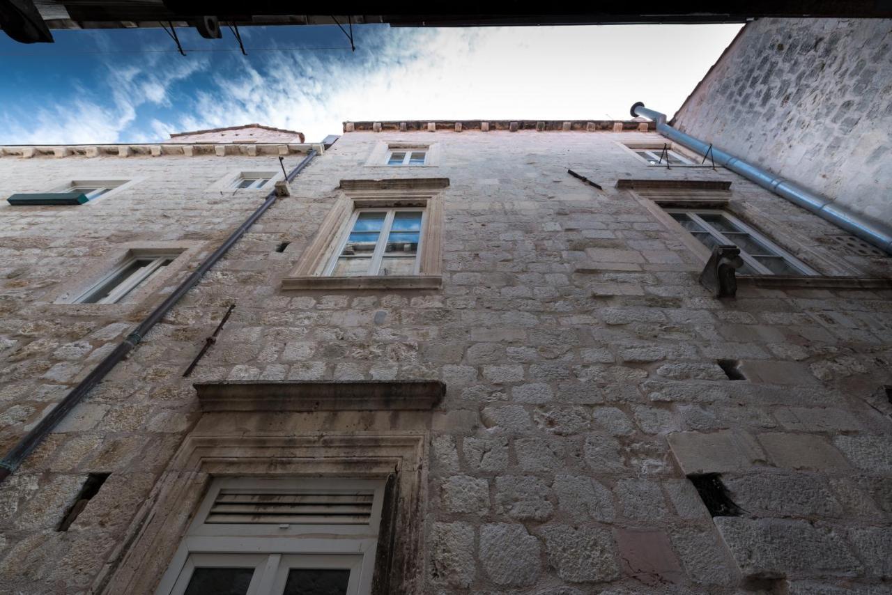 The Ragusa Arms المظهر الخارجي الصورة
